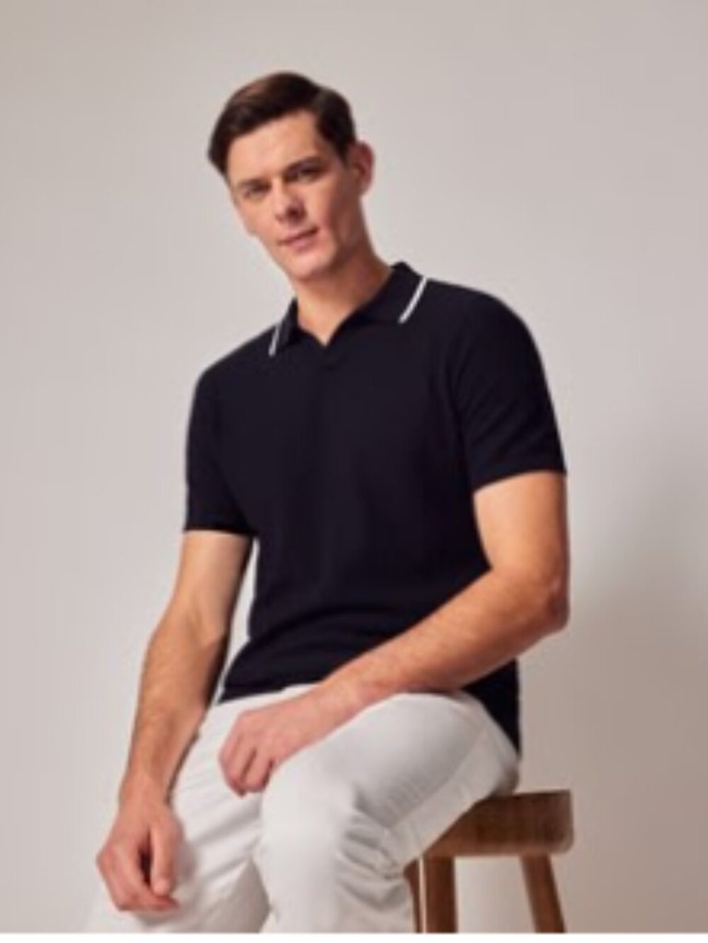 Hawes & Curtis Navy Knitted Contrast Collar Polo - Large